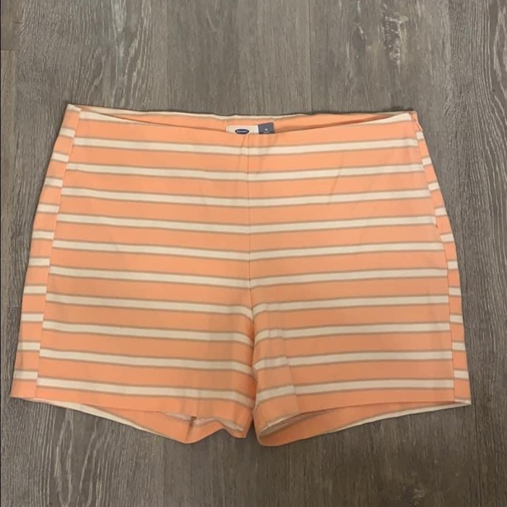 Old navy shorts